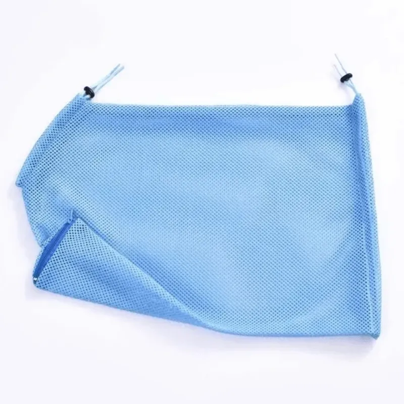 Innovative Grooming Bag A Clean  Comfortable Solution for Your Cat