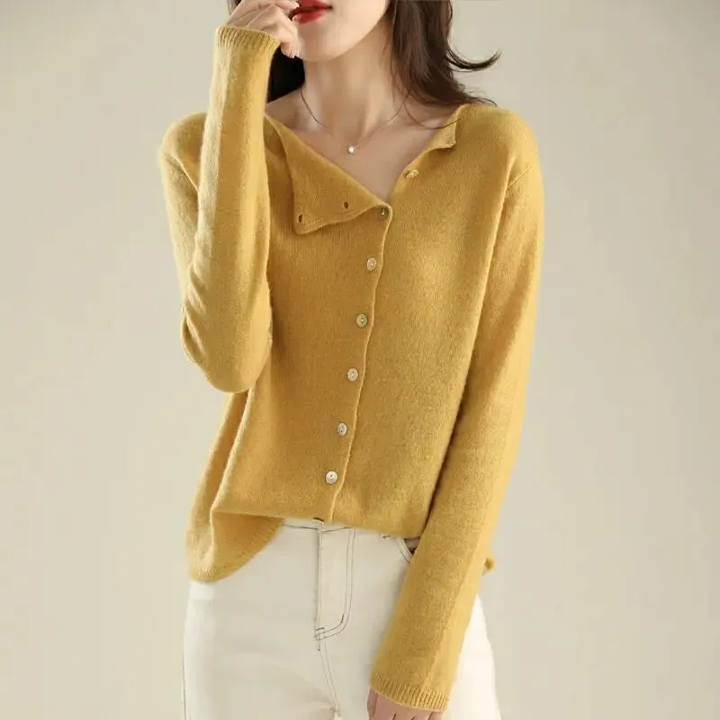 Knit cardigan women early autumn thin new cardigan design sense long sleeve fleece sweater outside sweater coat