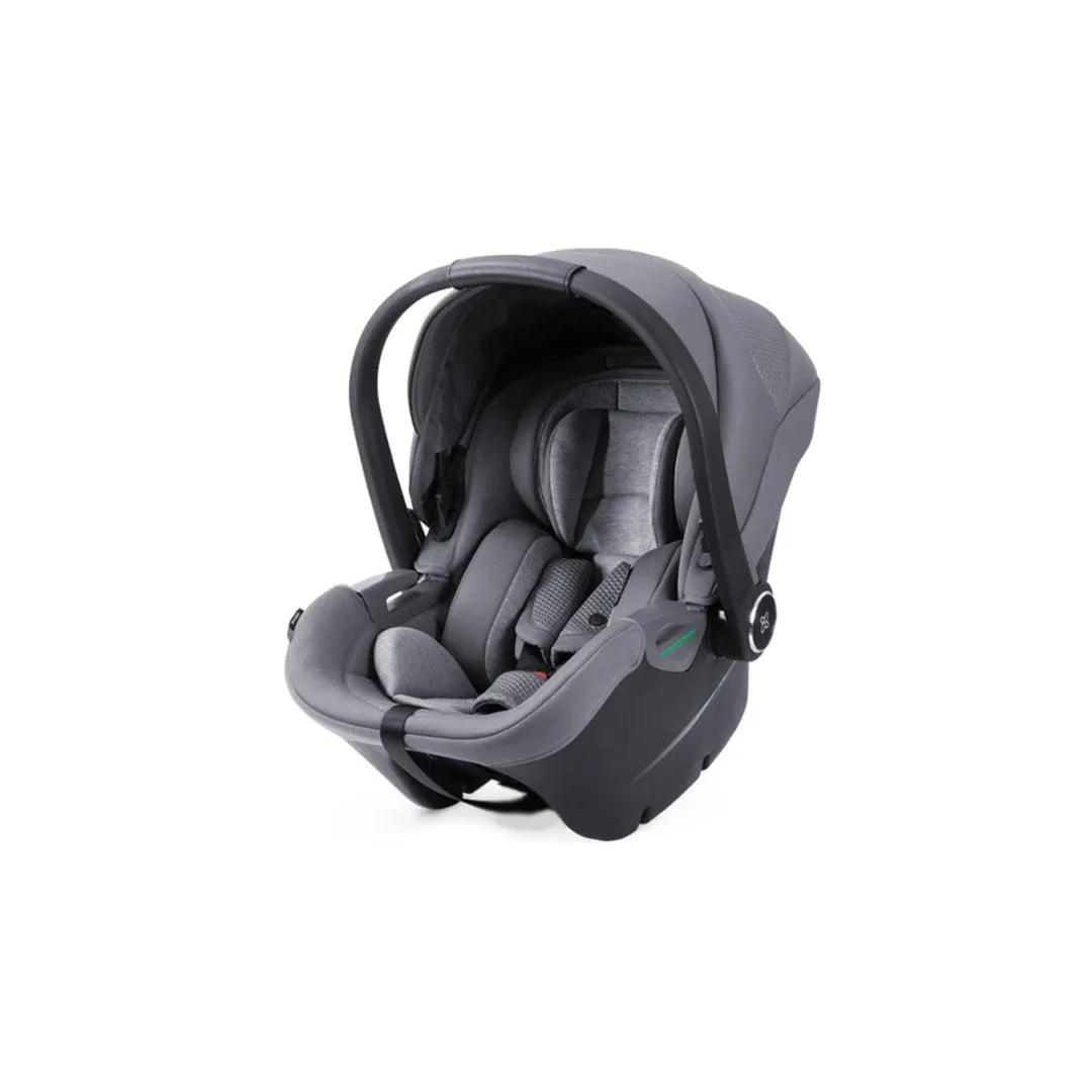 Silver Cross Dream i-Size Car Seat   Base - Glacier